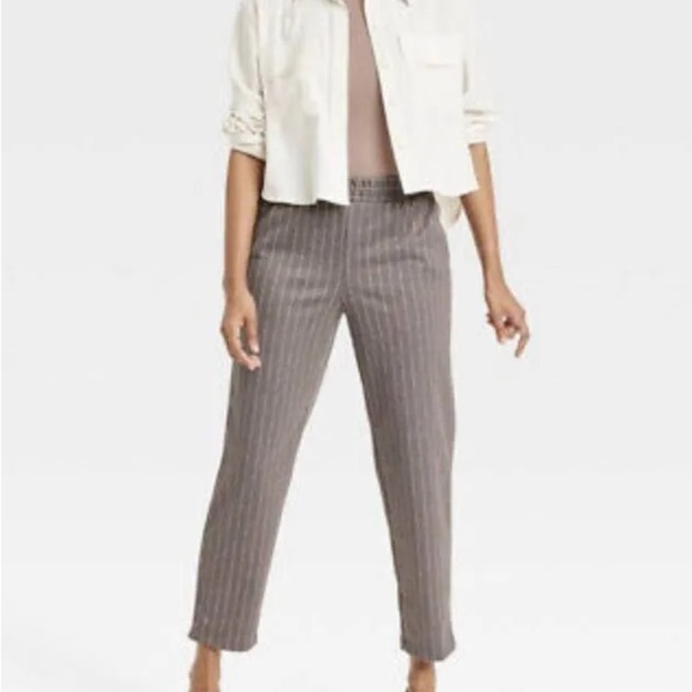 a new day Women's Pinstriped Brown Cropped Pants